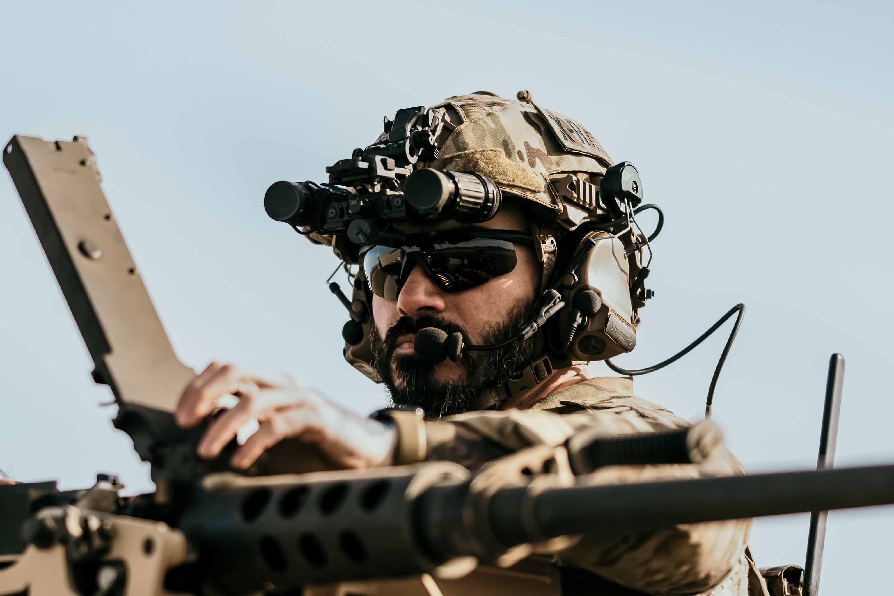 Saber Advanced Sunglasses - Smoke Grey Lenses | Wiley X